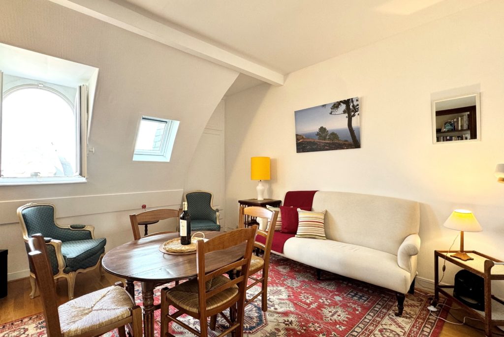 appartement-3pieces-75011-a-Paris-211511-284903279812