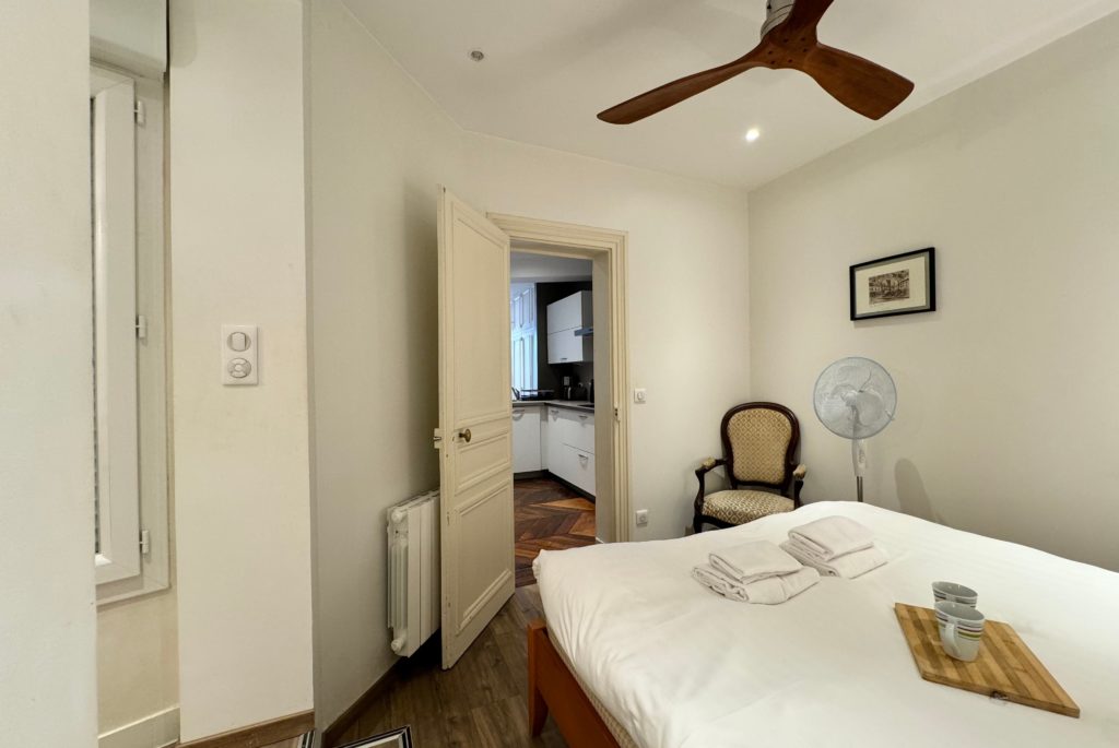 appartement-2pieces-75004-a-Paris-104525-296538662081