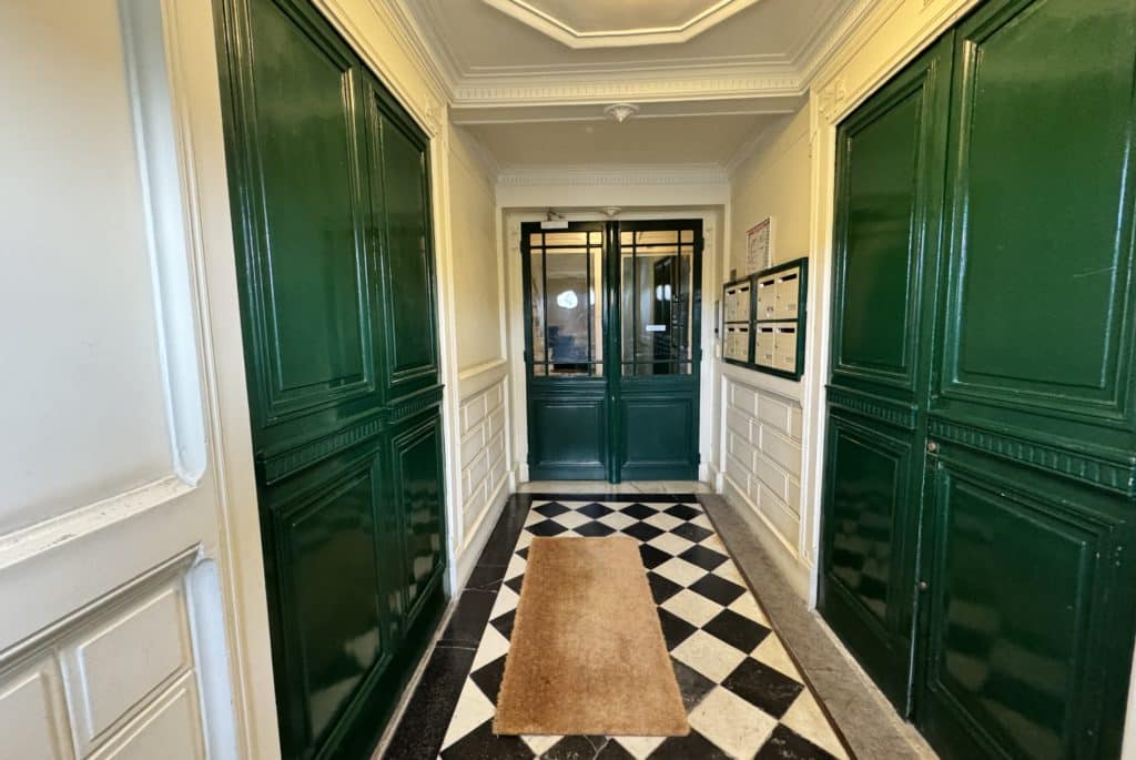 appartement-2pieces-75004-a-Paris-104525-296539605183