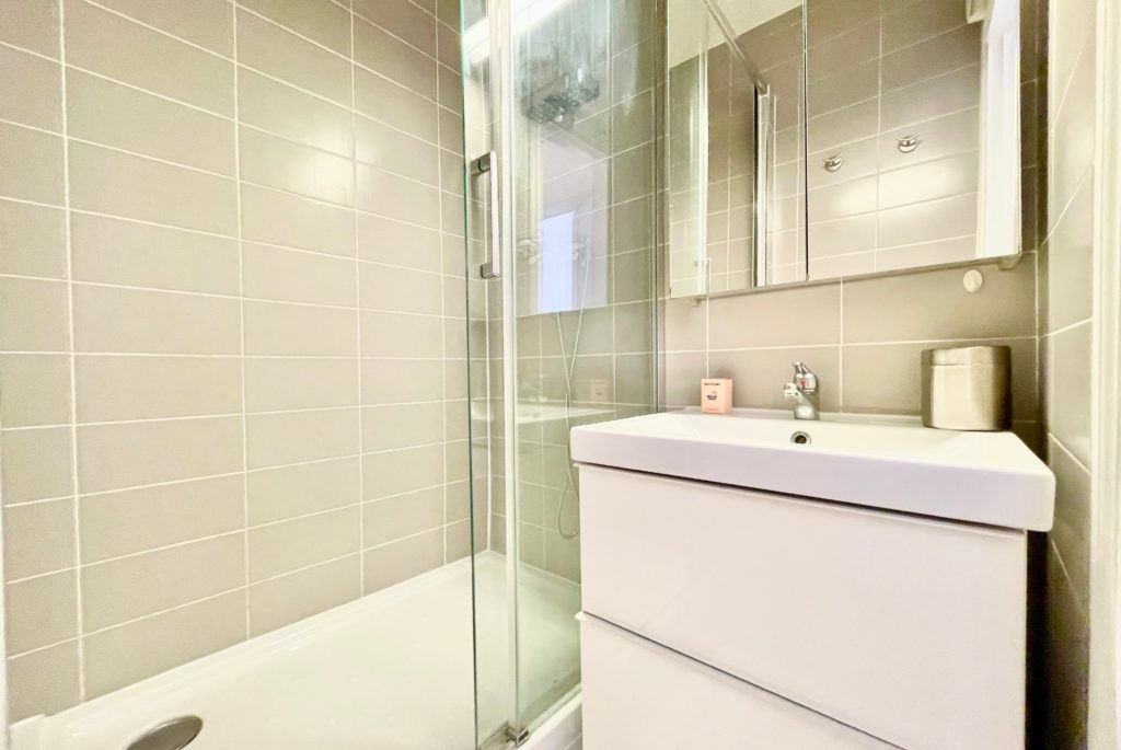 appartement-2pieces-75005-a-Paris-105400-264760739009