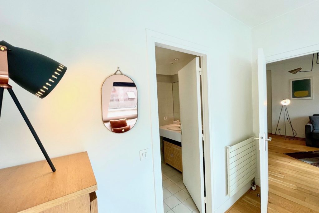 Location Appartement Meublé - 53.07 m² - 2 pièces - 75008 Paris - 108283 - 369874360526