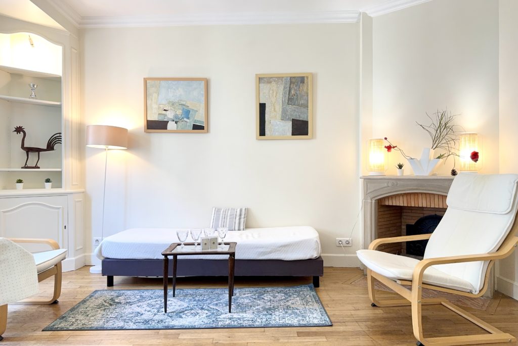 Location Appartement Meublé - 2 pièces - 48 m² - Invalides - 75007 Paris - 107328-1