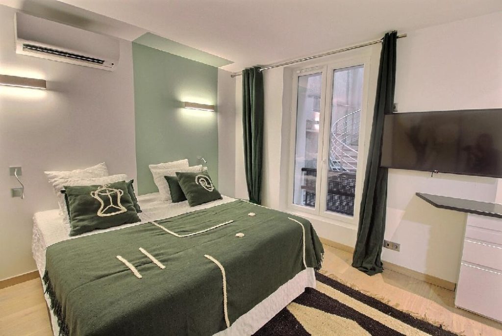 Location Appartement Meublé - Studio - 25m² - Montmartre - Pigalle - 75018 Paris - S18903-8