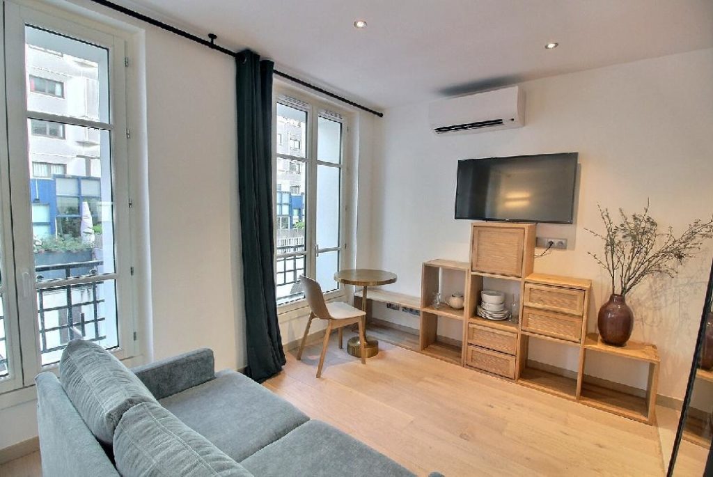 Location Appartement Meublé - 1 pièce - 25m² - Montmartre - Pigalle- 75018 Paris -S18922-5