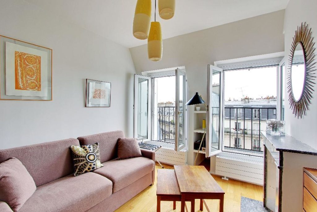 Furnished apartment - 2 rooms- 30 sqm- Martyrs - Saint Georges - Trinité- 75009 Paris -109083