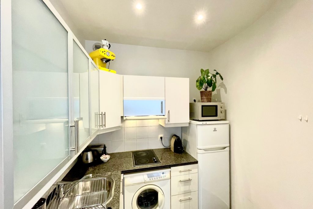 Location Appartement Meublé - 31.40 m² - 1 pièces - 75001 Paris - S01408 - 344841574596