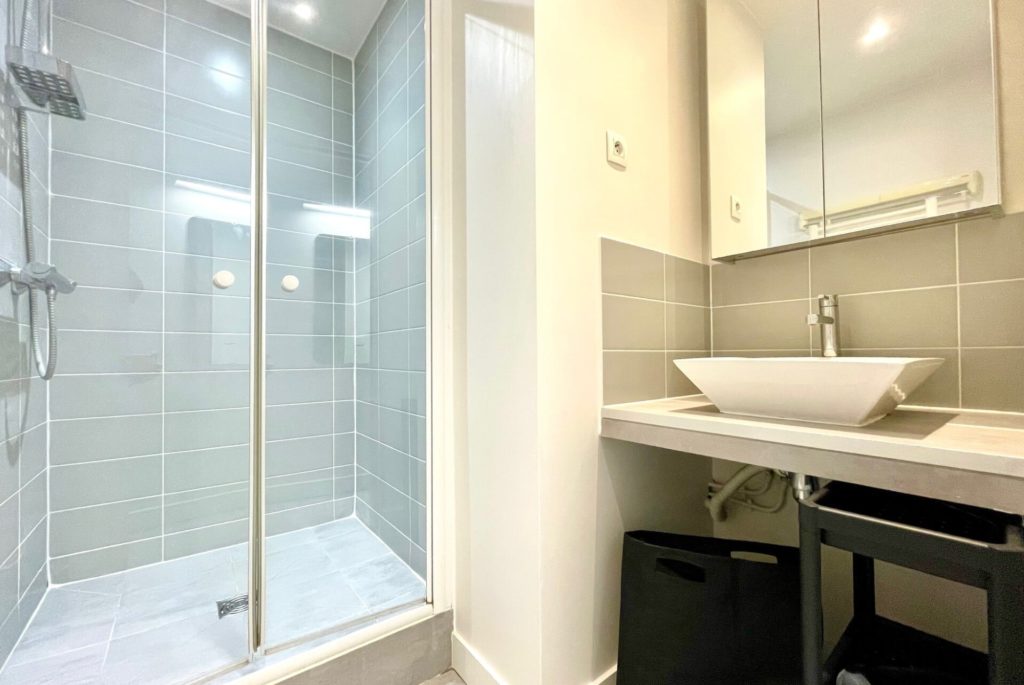 Location Appartement Meublé - 26.46 m² - 1 pièces - 75002 Paris - S02913 - 439533321441