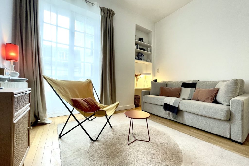 Location Appartement Meublé - 21.00 m² - 1 pièces - 75004 Paris - S04461 - 385666826460