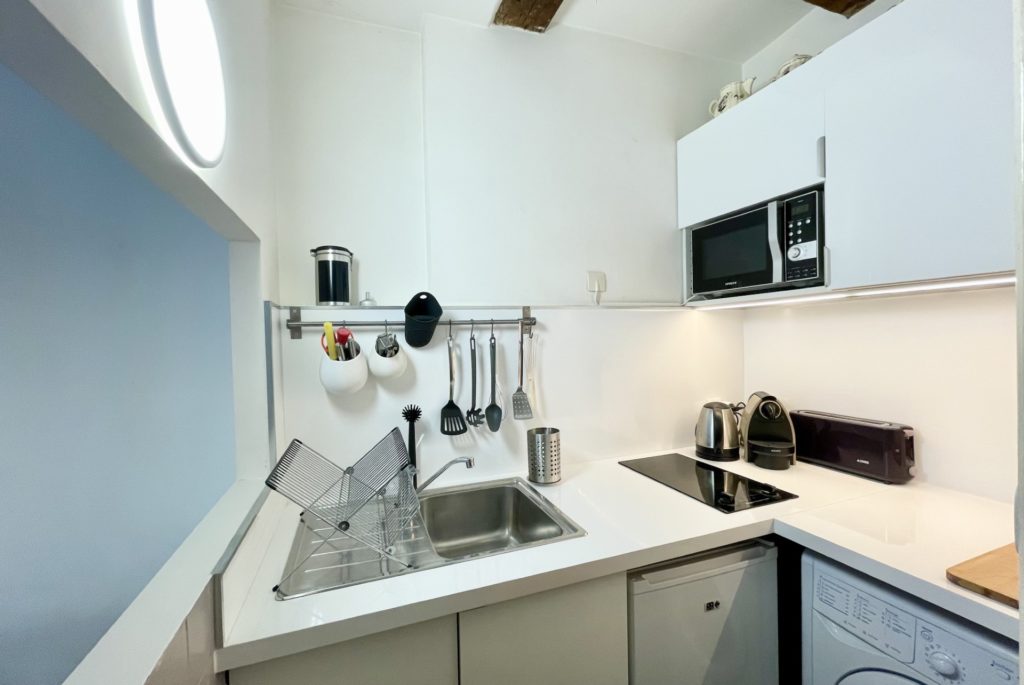 Location Appartement Meublé - 2 pièces - 36 m² - Louvre - Palais Royal - 75001 Paris - 101184-13