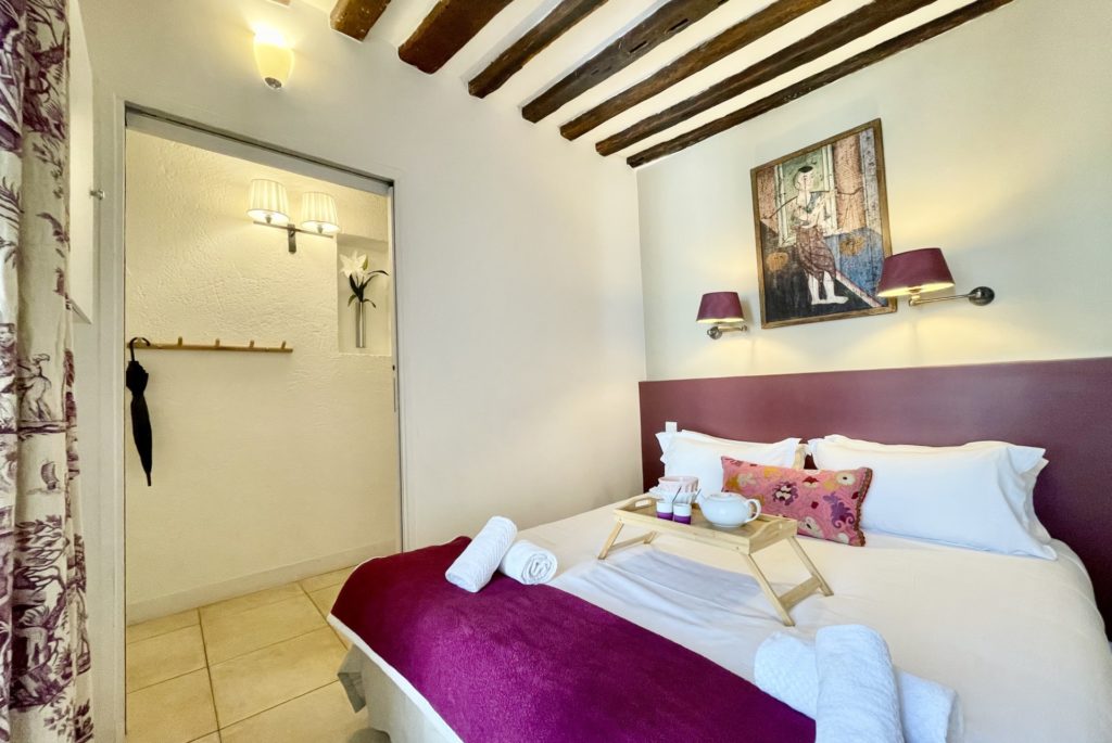 Location Appartement Meublé - 2 pièces - 50 m² - Châtelet - Les Halles - 75001 Paris - 101424-19
