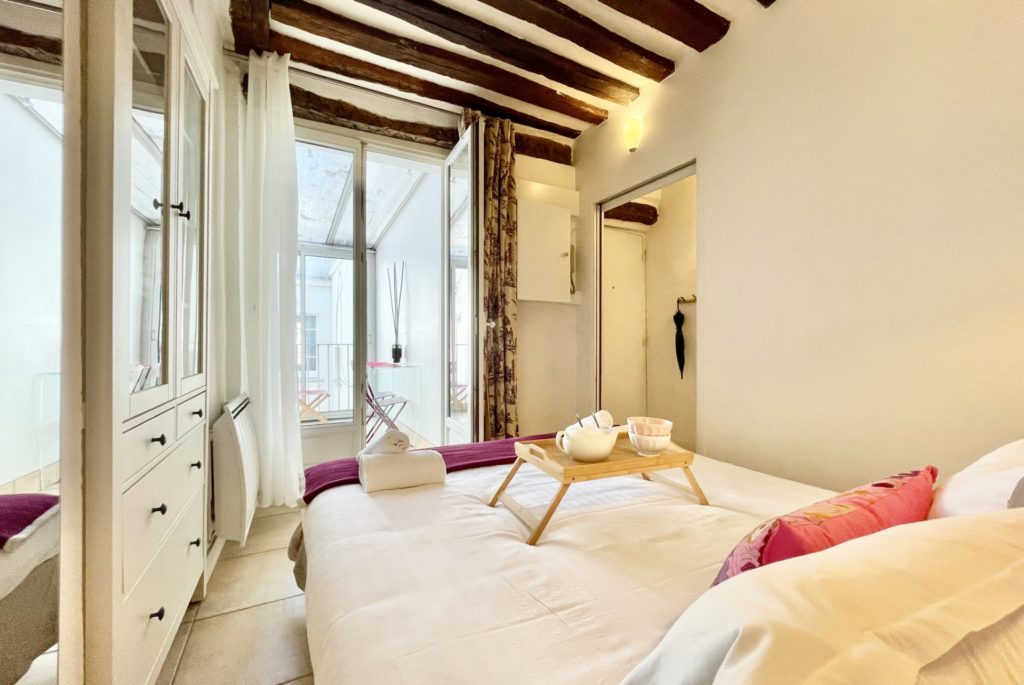 Location Appartement Meublé - 2 pièces - 50 m² - Châtelet - Les Halles - 75001 Paris - 101424-20