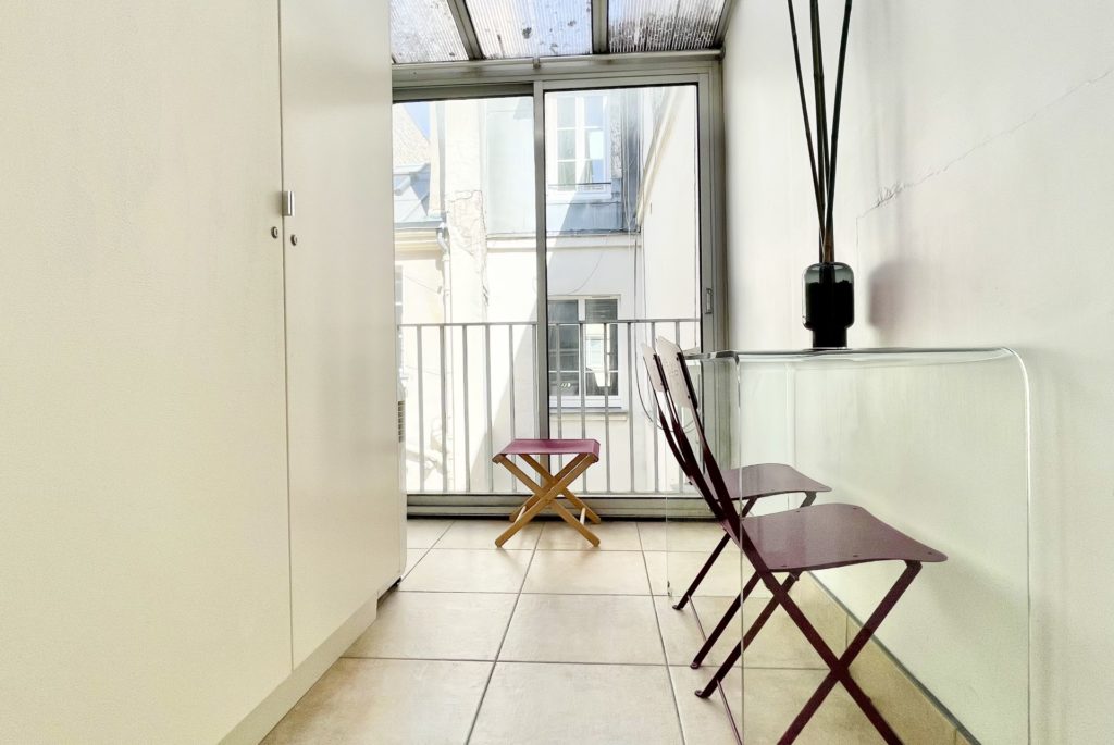 Location Appartement Meublé - 2 pièces - 50 m² - Châtelet - Les Halles - 75001 Paris - 101424-22