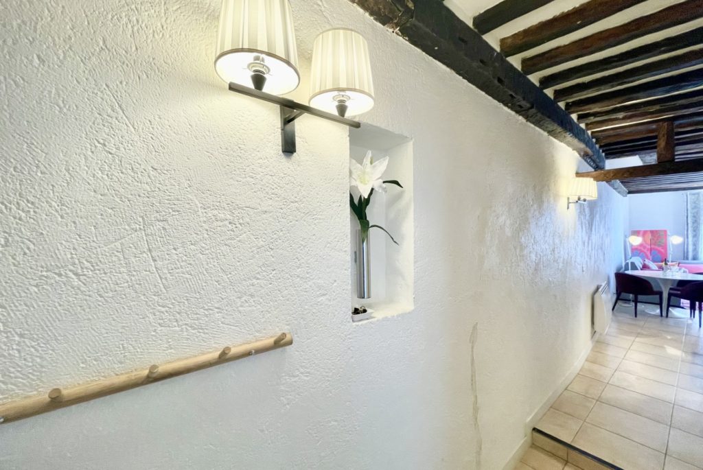 Location Appartement Meublé - 2 pièces - 50 m² - Châtelet - Les Halles - 75001 Paris - 101424-27