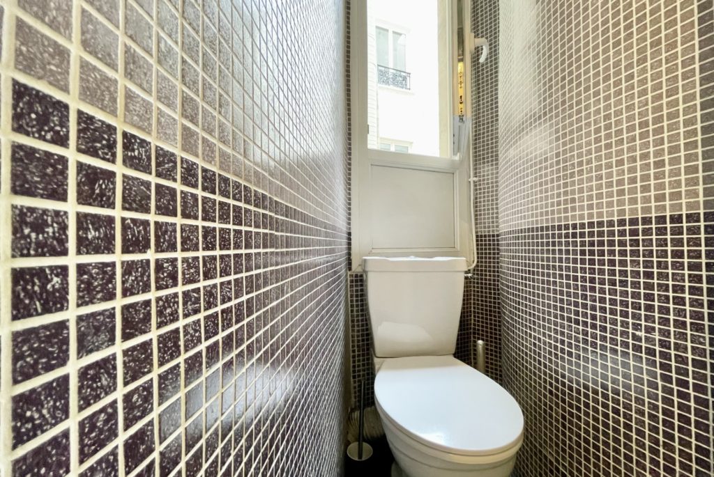 Location Appartement Meublé - 2 pièces - 35 m² - Montorgueil - 75002 Paris - 102002-27