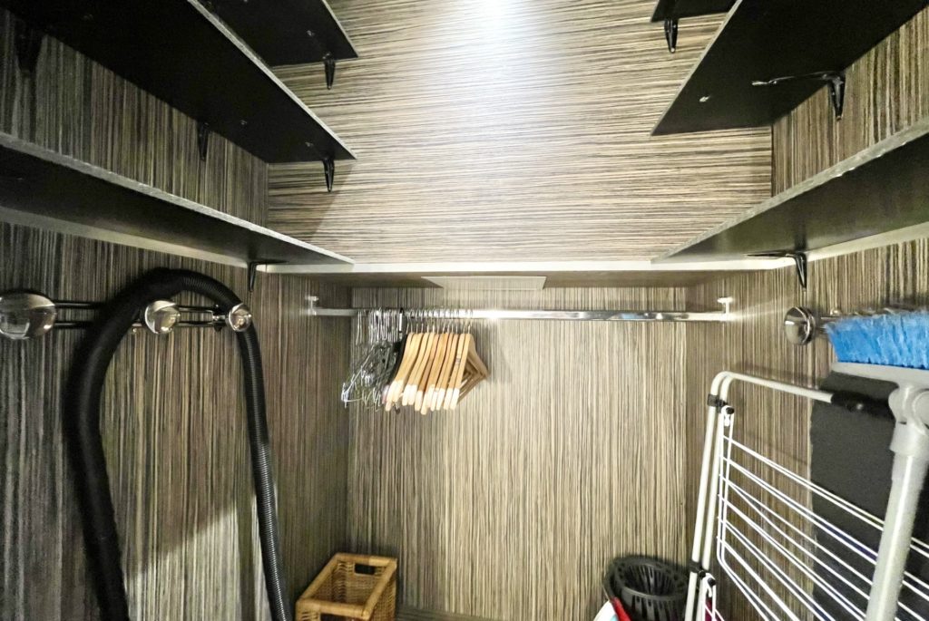 Location Appartement Meublé - 2 pièces - 35 m² - Montorgueil - 75002 Paris - 102002-21