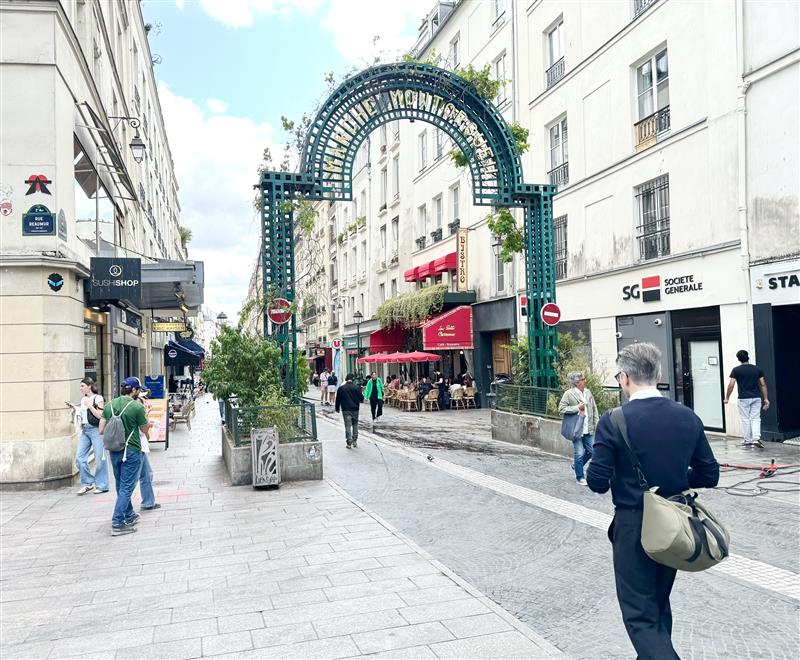 Location Appartement Meublé - 2 pièces - 35 m² - Montorgueil - 75002 Paris - 102002-28