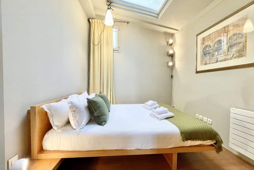 Location Appartement Meublé - 2 pièces - 46 m² - Montorgueil - 75002 Paris - 102067-22