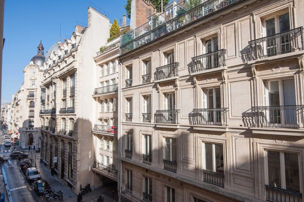 Location Appartement Meublé - 2 pièces - 62m² - Bourse- 75002 Paris -102140-15