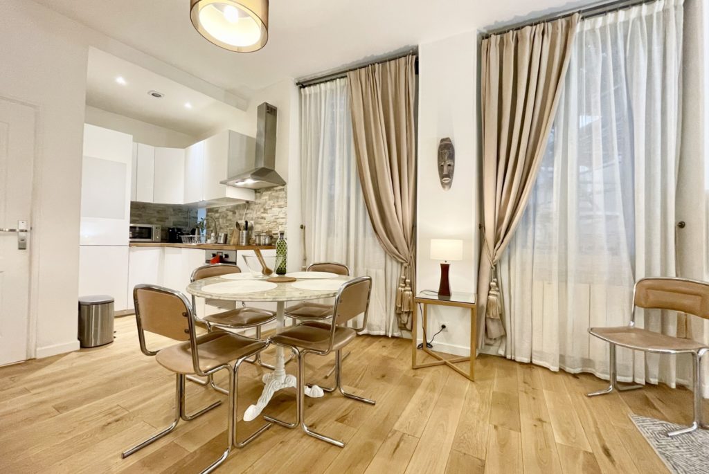 Location Appartement Meublé - 2 pièces - 36 m² - Sentier - Bonne Nouvelle - 75002 Paris - 102227-6