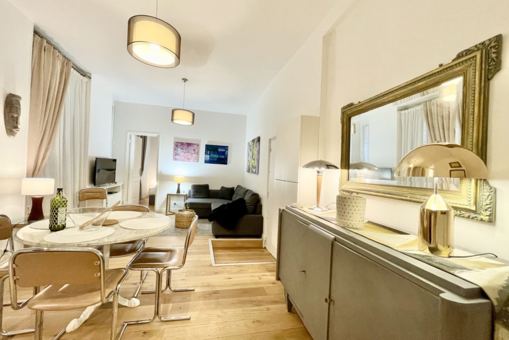 Location Appartement Meublé - 2 pièces - 36 m² - Sentier - Bonne Nouvelle - 75002 Paris - 102227-7