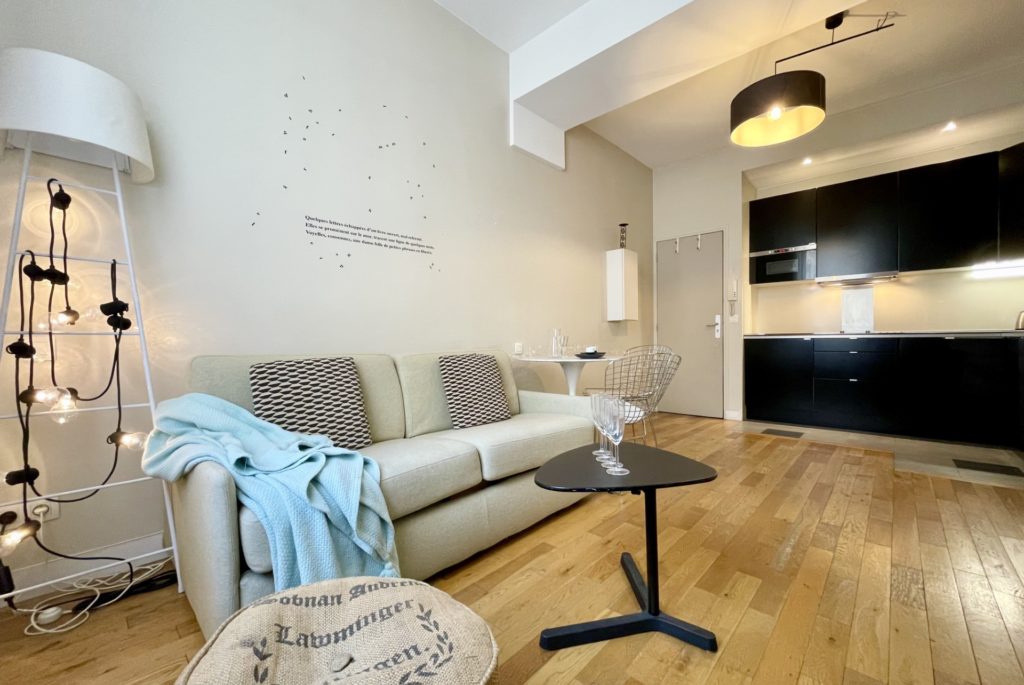 Location Appartement Meublé - 2 pièces - 28 m² - Montorgueil - 75002 Paris - 102467
