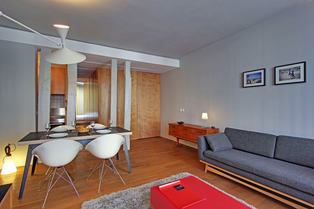 Location Appartement Meublé - 2 pièces - 47m² - Montorgueil- 75002 Paris -102067