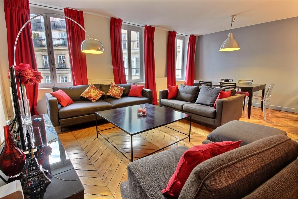 Location Appartement Meublé - 2 pièces - 65m² - Montorgueil- 75002 Paris -102533