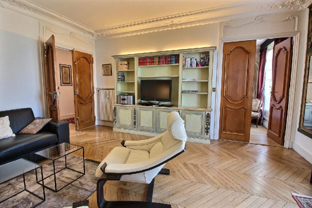 Location Appartement Meublé - 2 pièces - 60 m² - Île de la Cité - Île Saint Louis - 75004 Paris - 104247-5