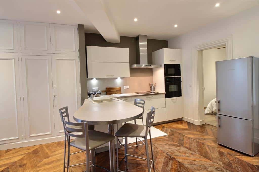 Furnished apartment - 2 rooms- 40 sqm- Île de la Cité - Île Saint Louis - 75004 Paris -104525-5