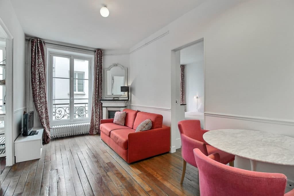 Furnished apartment - 2 Rooms- 38 m² - Jardin des Plantes - Mouffetard - 75005 Paris - 105400