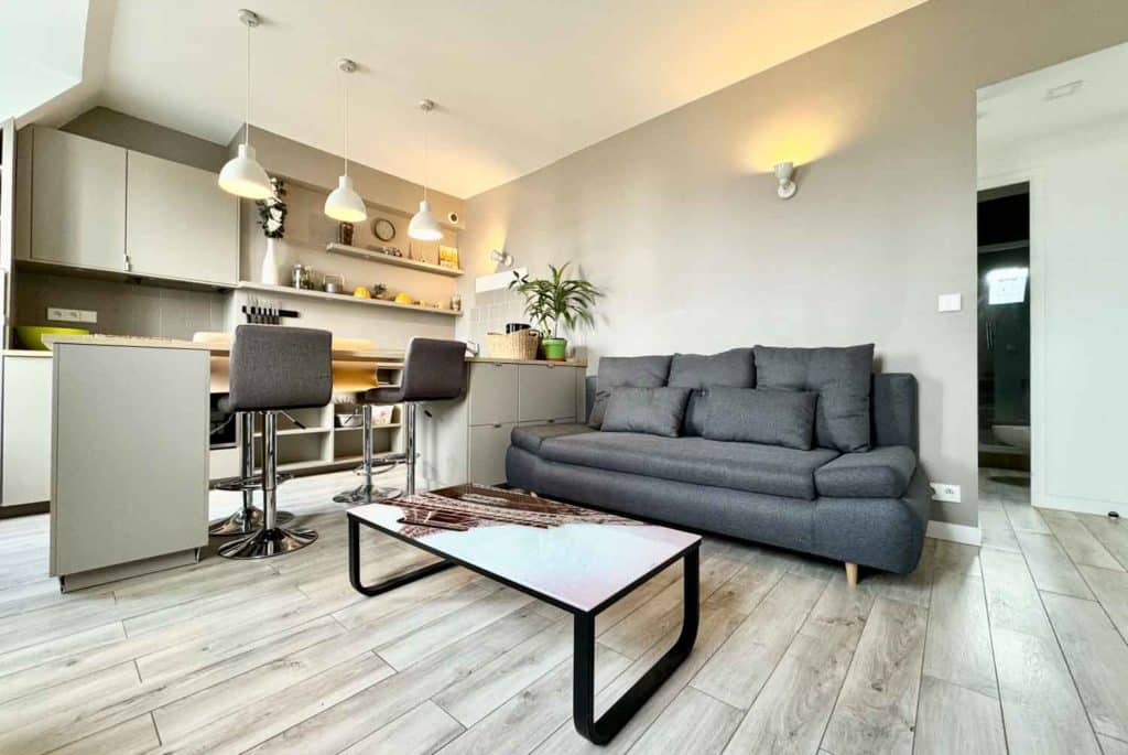 Location Appartement Meublé - 2 pièces - 35 m² - Champ de Mars - 75007 Paris - 107246-6