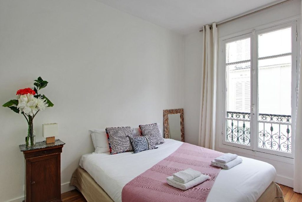 Location Appartement Meublé - 2 pièces - 32m² - Champ de Mars- 75007 Paris -107449-7