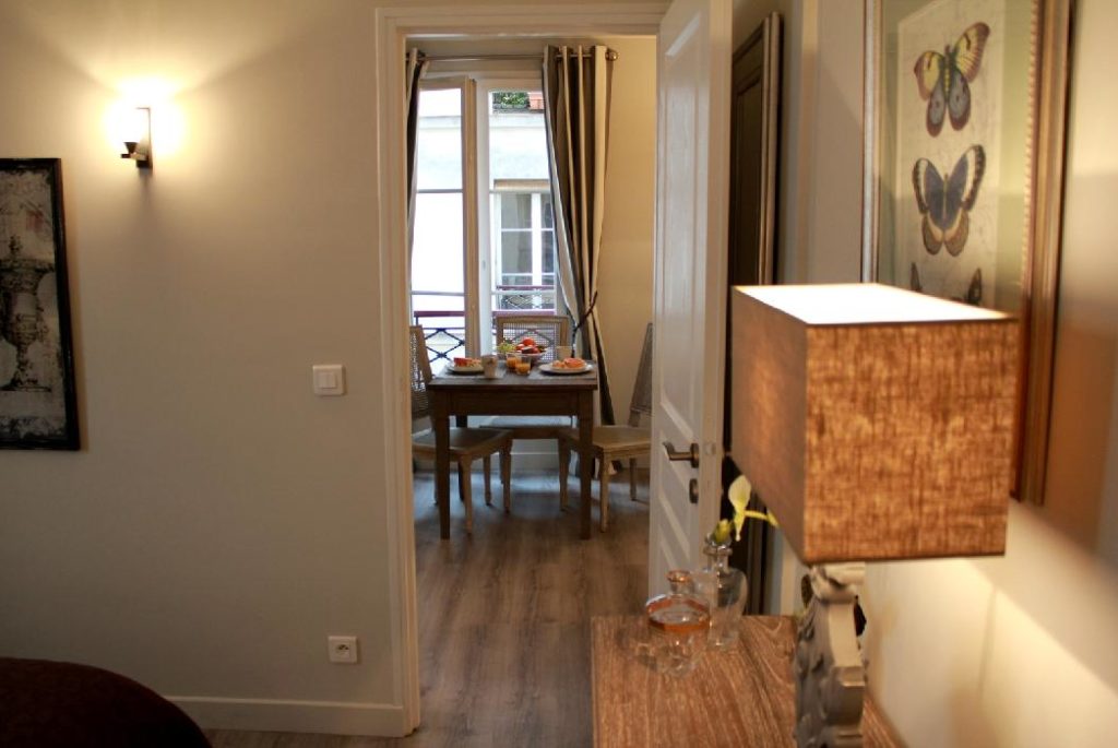 Location Appartement Meublé - 2 pièces - 40 m² - Champ de Mars - 75007 Paris - 107539-31