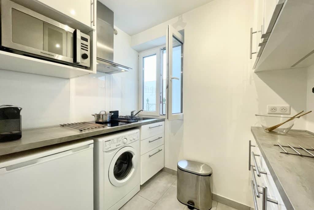 Location Appartement Meublé - 2 pièces - 32 m² - Grands Boulevards - Lafayette - 75009 Paris - 109052-8