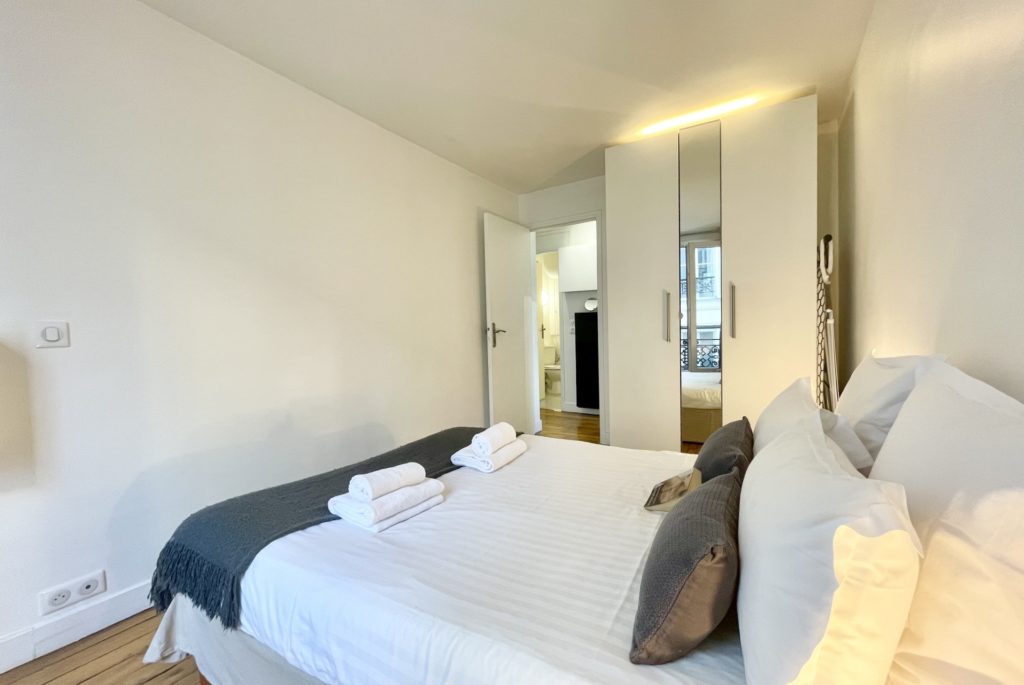 Location Appartement Meublé - 2 pièces - 32 m² - Grands Boulevards - Lafayette - 75009 Paris - 109052-15
