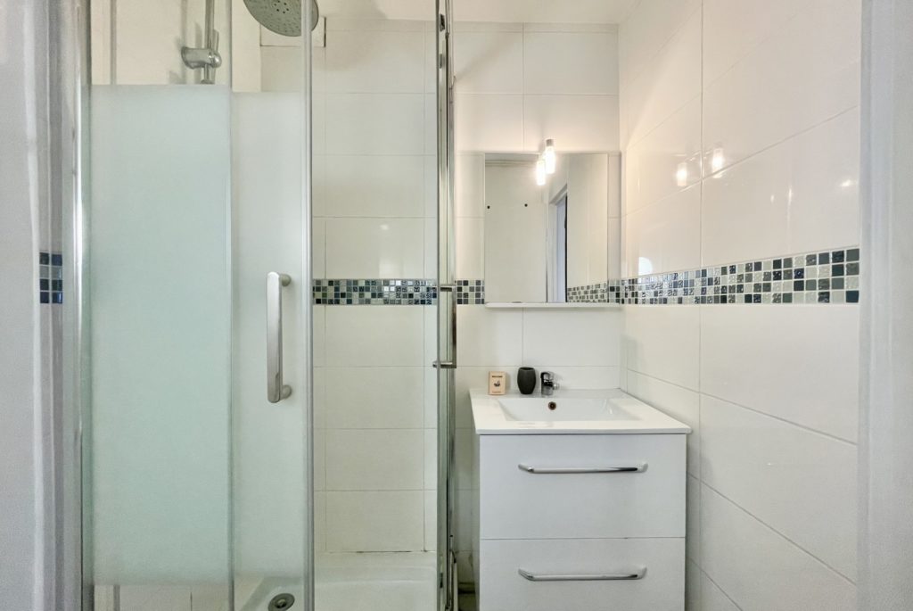Location Appartement Meublé - 2 pièces - 32 m² - Grands Boulevards - Lafayette - 75009 Paris - 109052-20