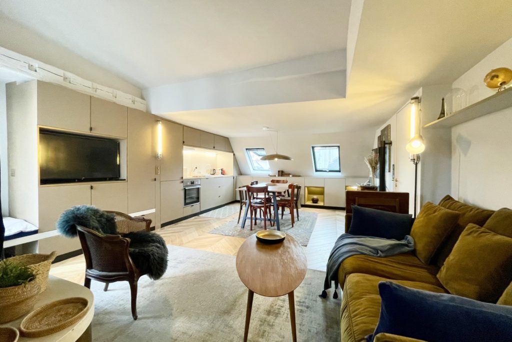 Location Appartement Meublé - 2 pièces - 47 m² - Grands Boulevards - Lafayette - 75009 Paris - 109210