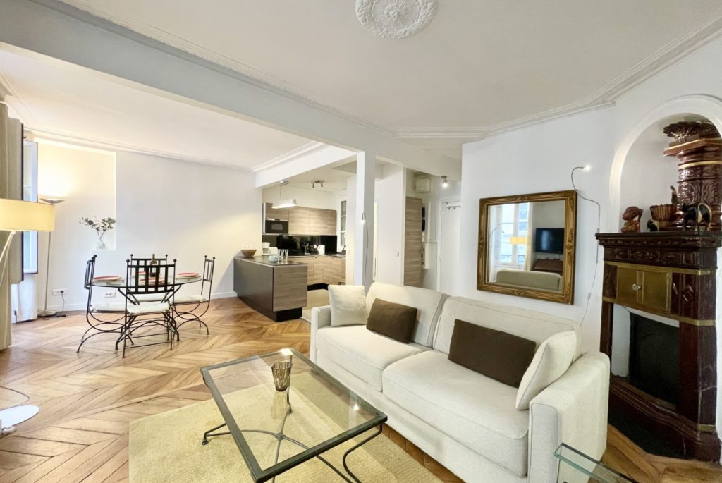 Location Appartement Meublé - 2 pièces - 56 m² - Martyrs - Saint Georges - Trinité - 75009 Paris - 109466