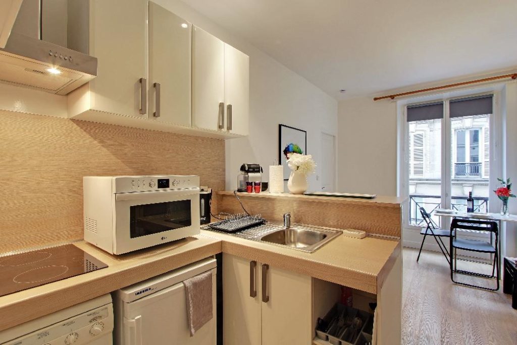 Location Appartement Meublé - 2 pièces - 25m² - Grands Boulevards - Lafayette- 75009 Paris -109116-5