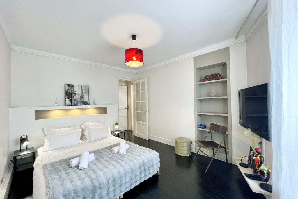 Location Appartement Meublé - 2 pièces - 55 m² - Etoile - Trocadéro - 75116 Paris - 116131-23