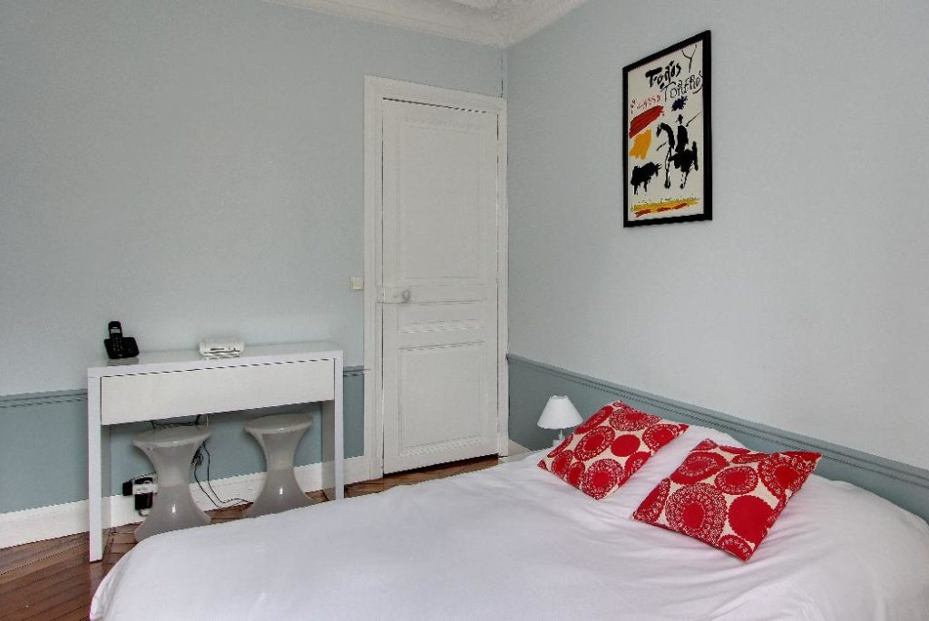 Furnished apartment - 2 rooms- 33 sqm- Plaine Monceau - Porte Champeret- 75017 Paris -117172-10