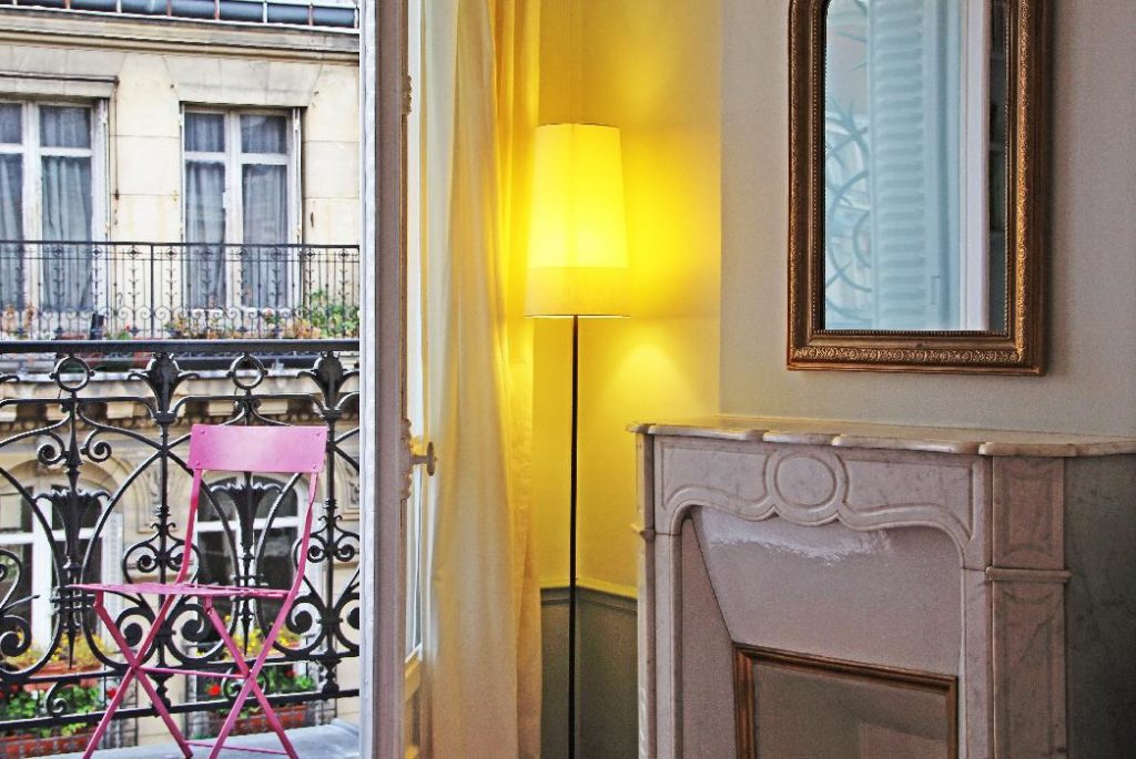 Furnished apartment - 2 rooms- 33 sqm- Plaine Monceau - Porte Champeret- 75017 Paris -117172-12