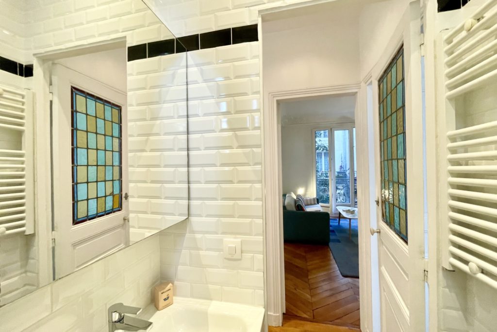 Location Appartement Meublé - 2 pièces - 50 m² - Montmartre - Pigalle - 75018 Paris - 118099-19