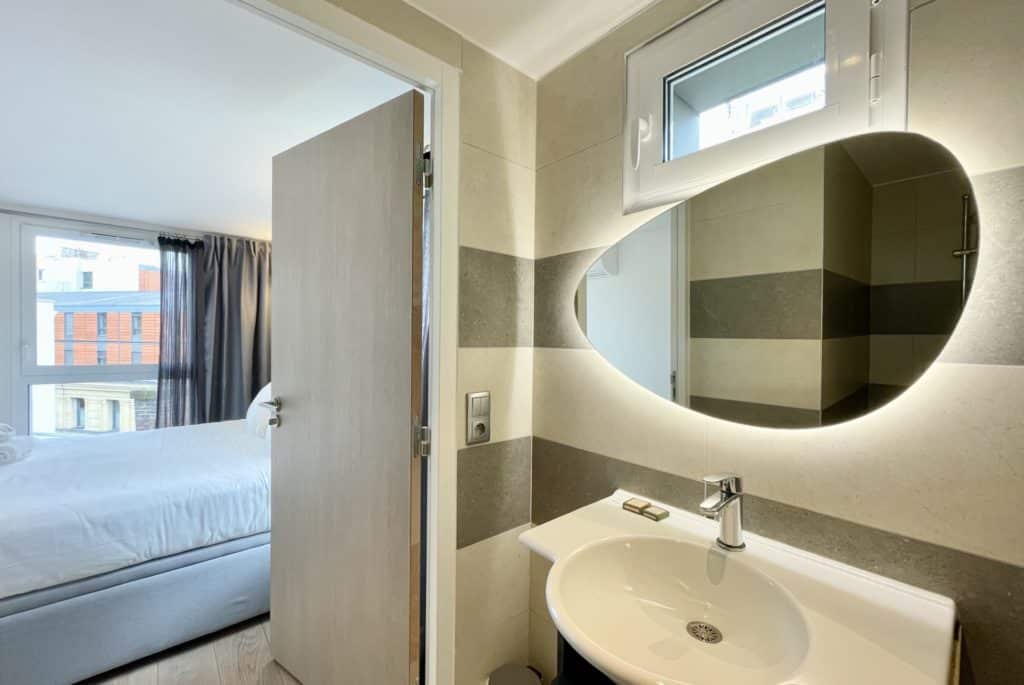 Location Appartement Meublé - 2 pièces - 32 m² - Montmartre - Pigalle - 75018 Paris - 118944-14