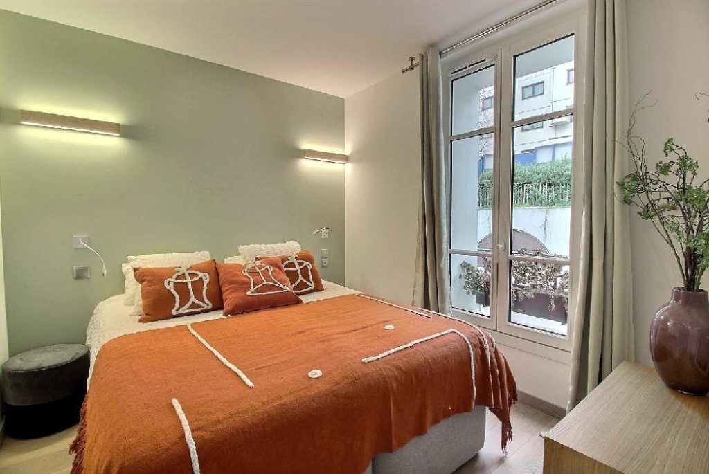 Furnished apartment - 2 rooms- 30 sqm- Montmartre - Pigalle- 75018 Paris -118901-6