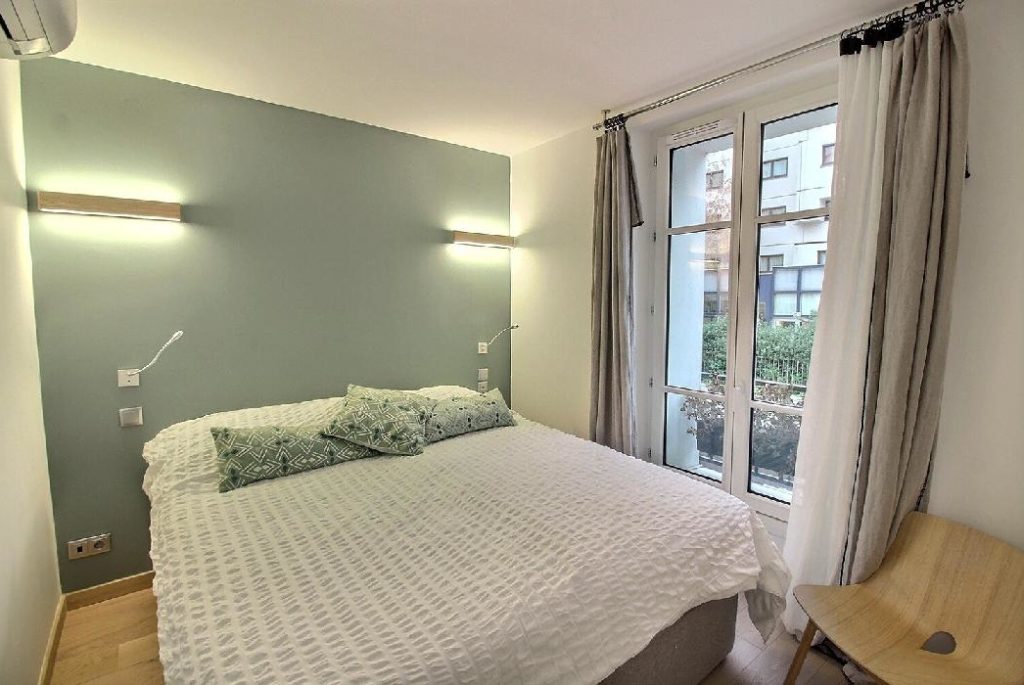 Location Appartement Meublé - 2 pièces - 30 m² - Montmartre - Pigalle - 75018 Paris - 118921-6