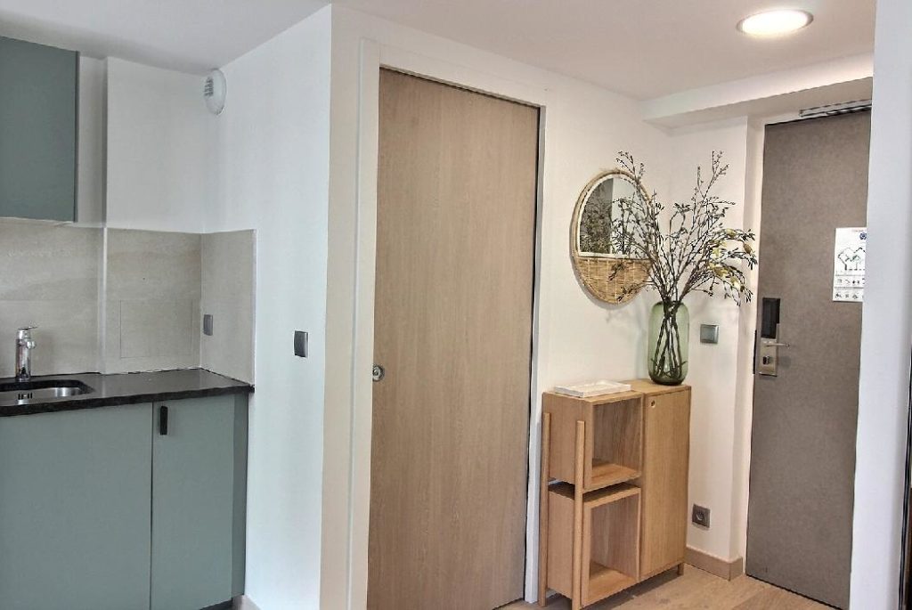 Location Appartement Meublé - 2 pièces - 39 m2 - Montmartre - Pigalle- 75018 Paris -118934-5