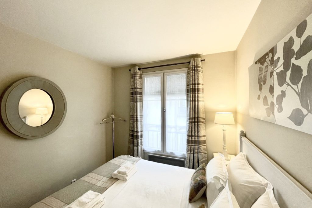 Location Appartement Meublé - 37.90 m² - 2 pièces - 04 75004 Paris - 104309 - 385414480119