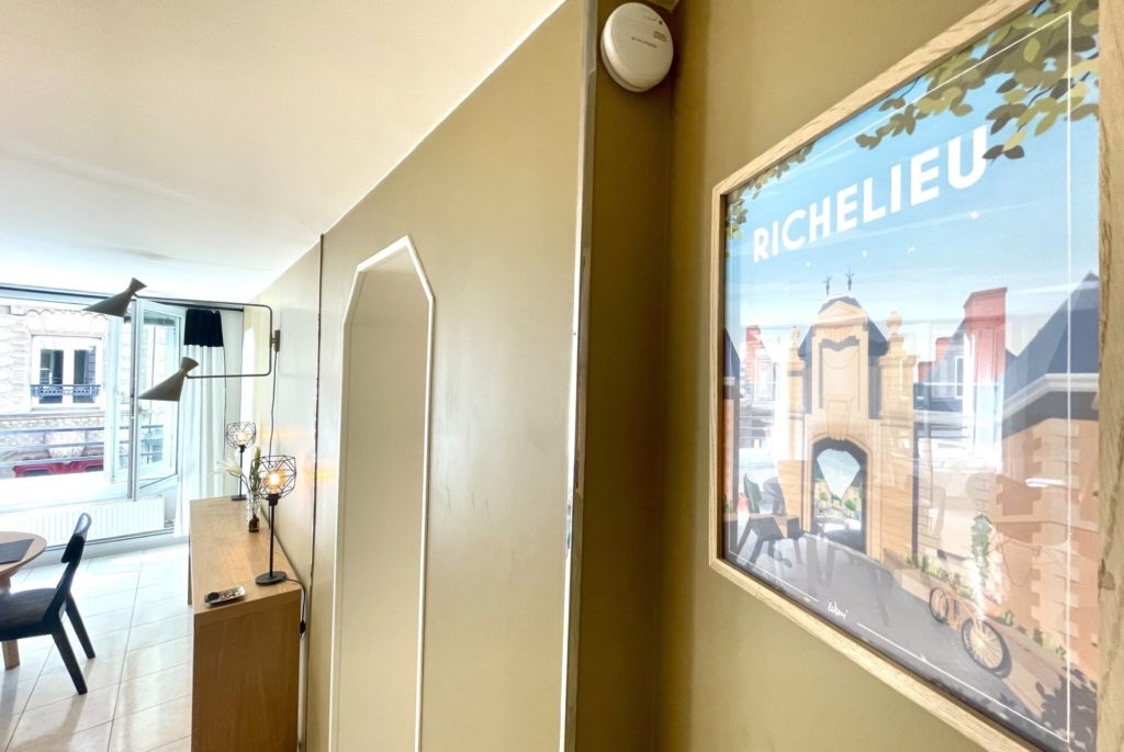 Location Appartement Meublé - 63.18 m² - 2 pièces - 75001 Paris - 101022 - 392798181585