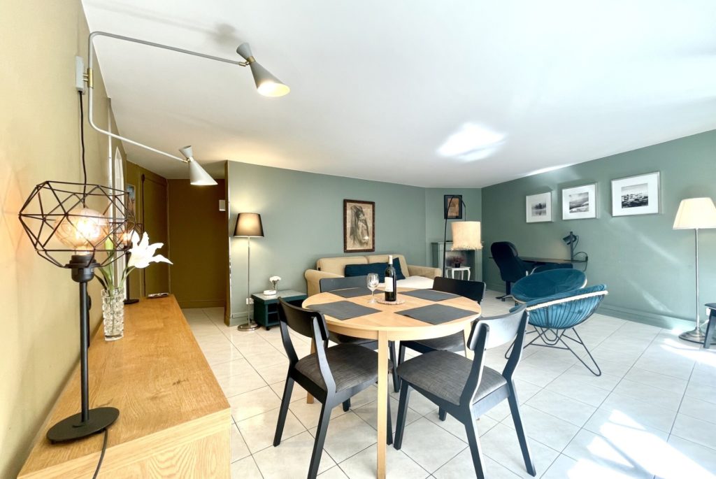 Location Appartement Meublé - 63.18 m² - 2 pièces - 75001 Paris - 101022 - 392798181592